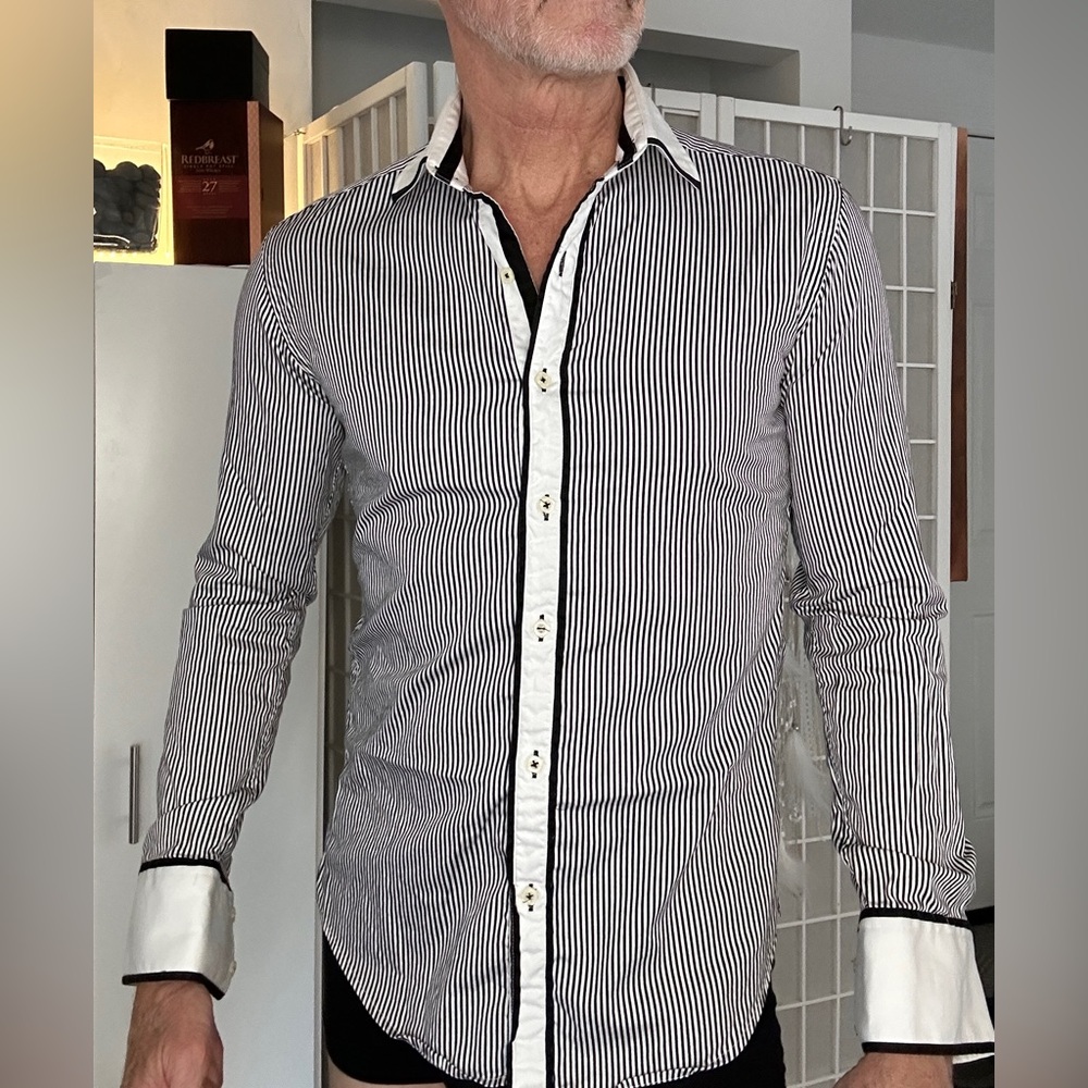 Issac B dress shirt! Beautiful and classy! Slim fit, M